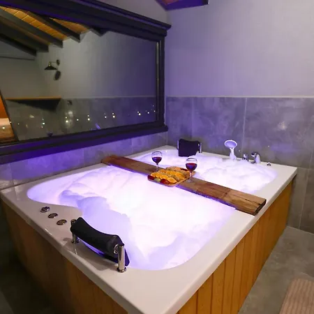 Zeyno Villa *